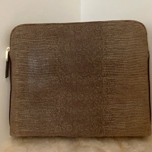 India Hicks Insider - Island Gecko